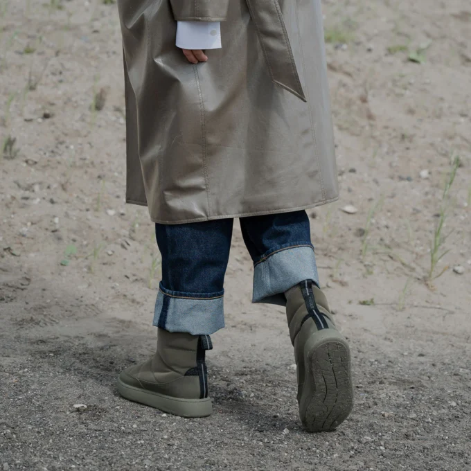 687EAB43-3244-4550-9CDB-AC7C5D267E58